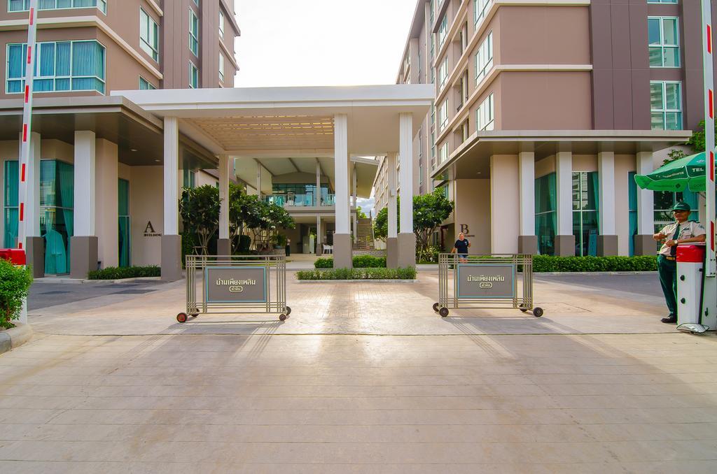Baan Peang Ploen Apartamento HHQ Exterior foto